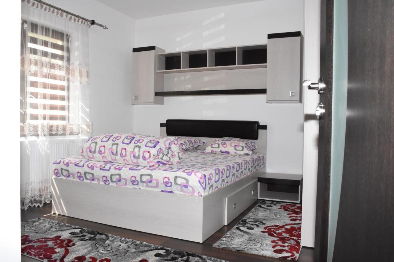 Hotel Apartament Eldya Comfort&Suites Predeal Eksteriør billede