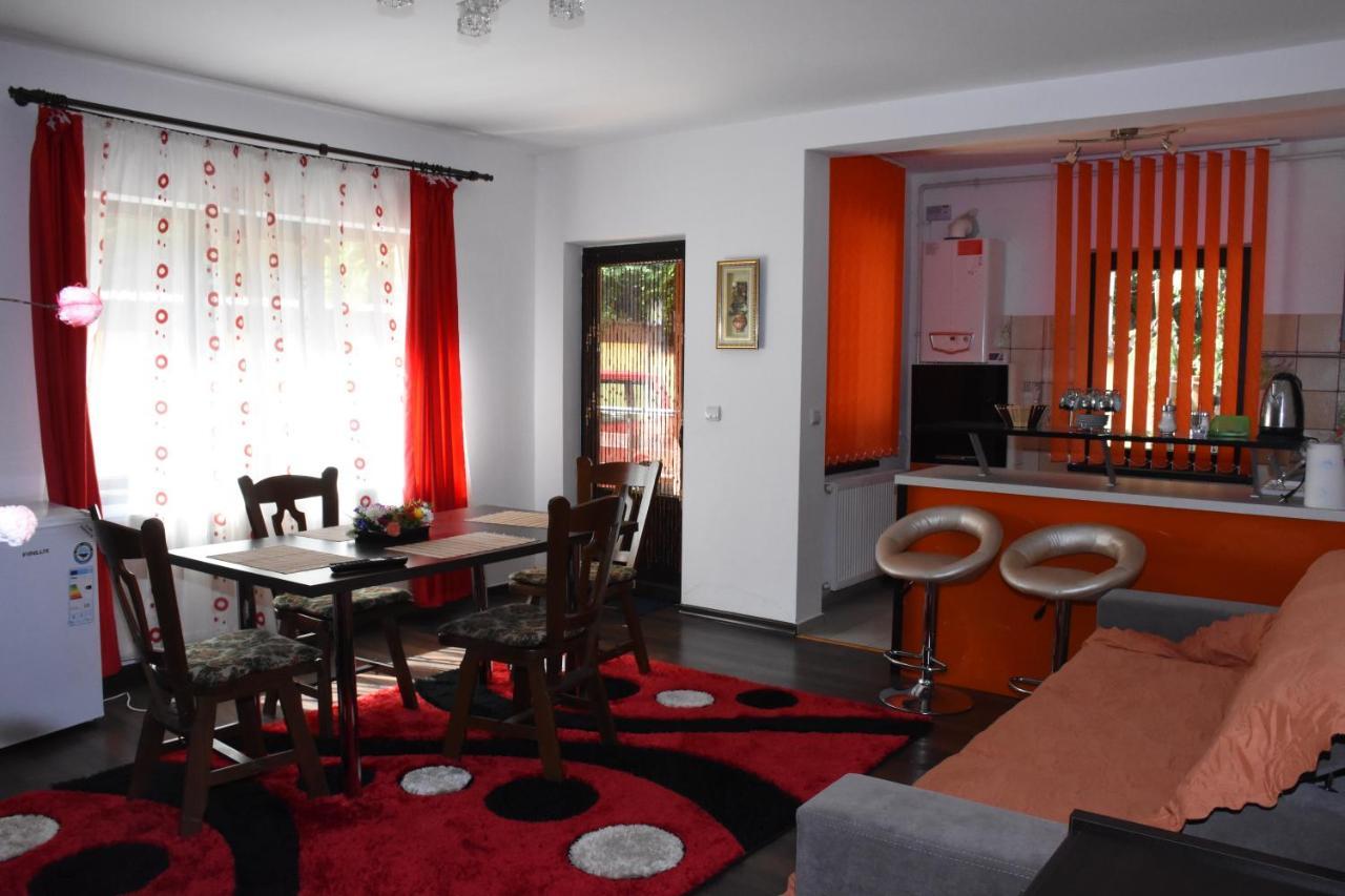 Hotel Apartament Eldya Comfort&Suites Predeal Eksteriør billede